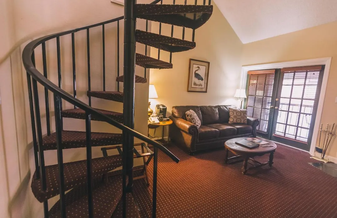 Governors Inn Hotel-1